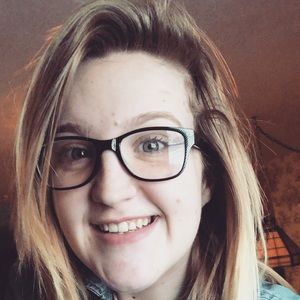 Meet your Posher, Becky